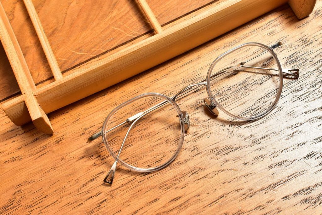 ISSEY MIYAKE X 金子眼鏡熱賣型號再度上架！ – 上目眼鏡店Blog